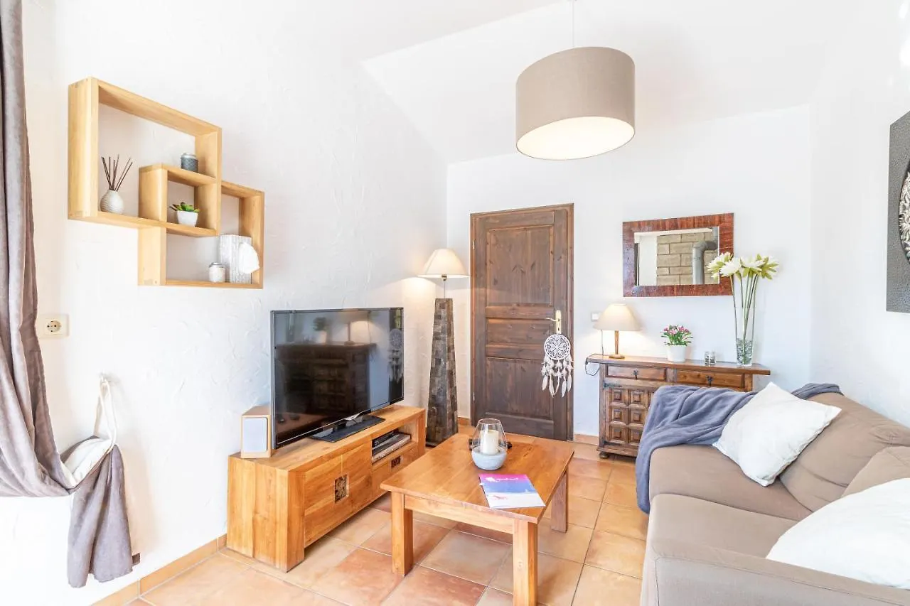 Holiday home Apart-Rent Casa Con Piscina Flamicell 0042 Empuriabrava Spain