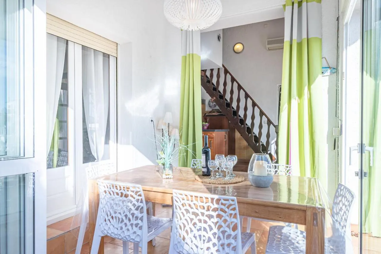 Holiday home Apart-Rent Casa Con Piscina Flamicell 0042 Empuriabrava Spain