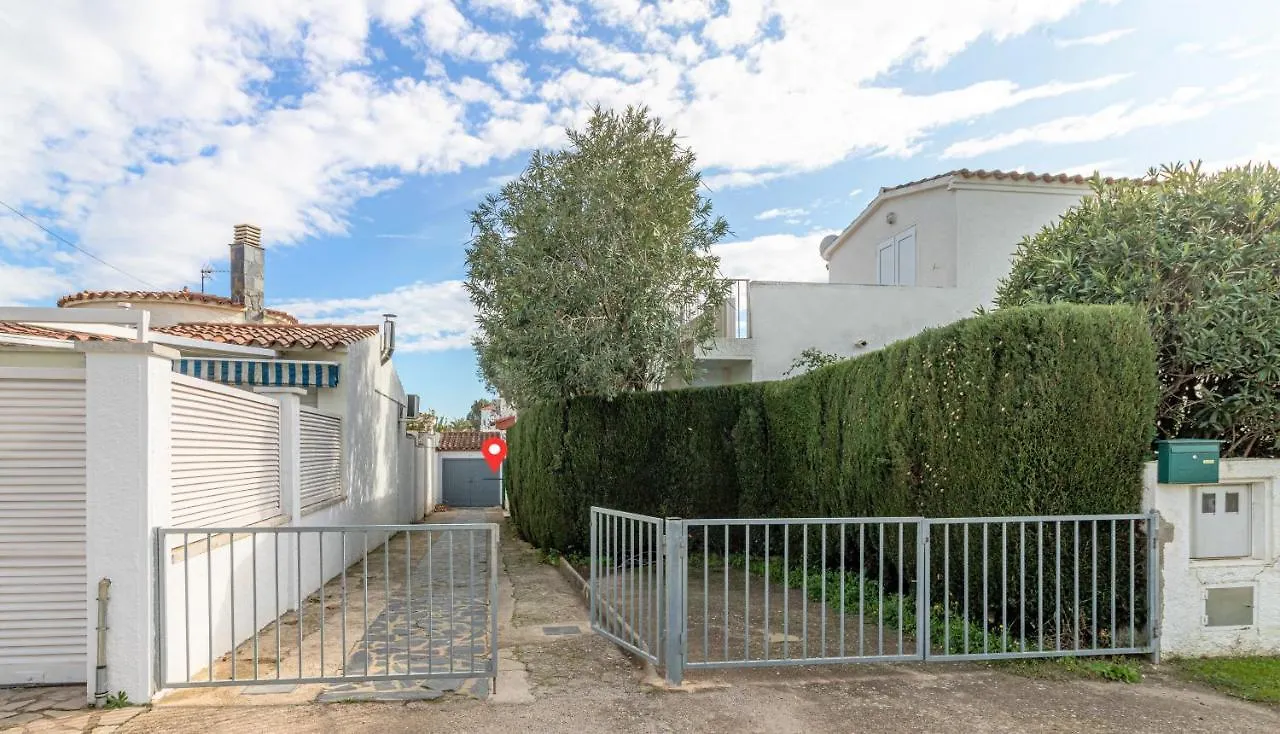 Holiday home Apart-Rent Casa Con Piscina Flamicell 0042 Empuriabrava